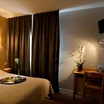 Hotel Logis Le Relais Biscarrosse