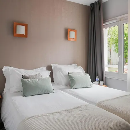 Logis Le Relais Отель