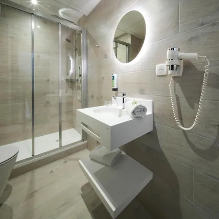 Отель Logis Le Relais Бискаррос