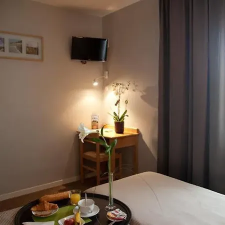 Logis Le Relais Бискаррос