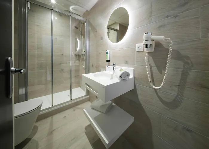 Hotel Logis Le Relais Biscarrosse