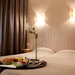 Logis Le Relais Szálloda 2*