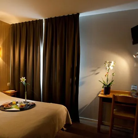 מלון Logis Le Relais ביסקארוס