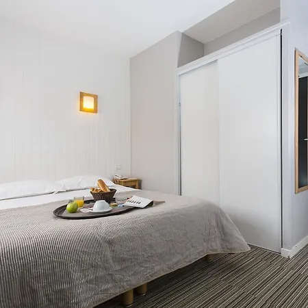 Szálloda Logis Le Relais Biscarrosse