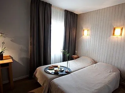 Logis Le Relais 2*