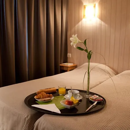 Logis Le Relais Hotel Biscarrosse