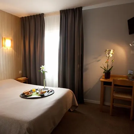 Szálloda Logis Le Relais 2*