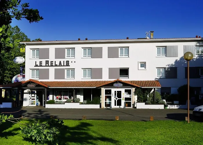 Hotel Logis Le Relais 2*