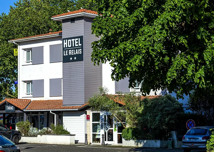 Hotel Logis Le Relais 2*