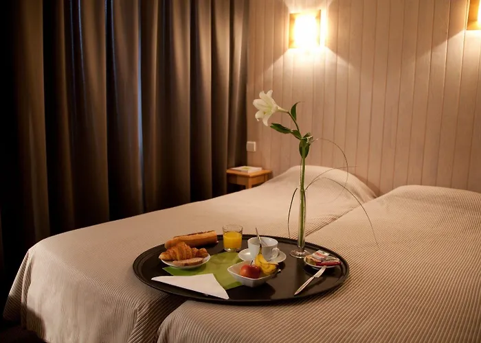 Logis Le Relais Hotel 2*