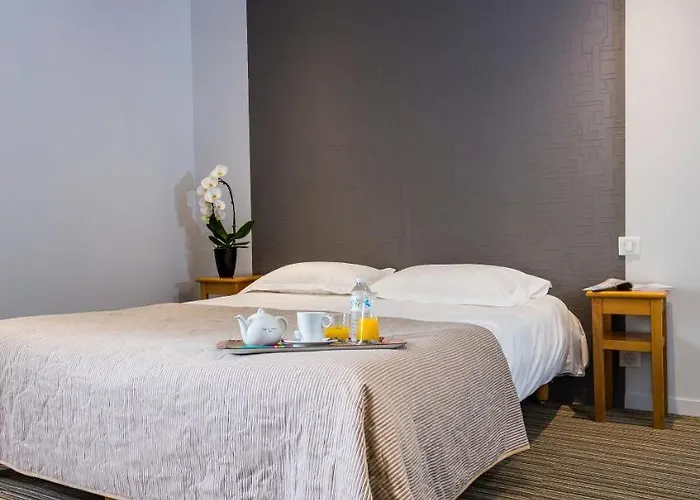 Hotel Logis Le Relais Biscarrosse